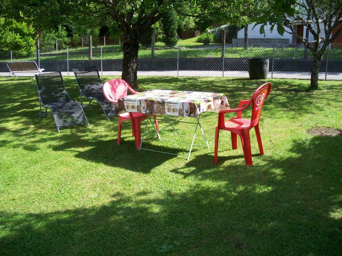 Chez Nicole Giez